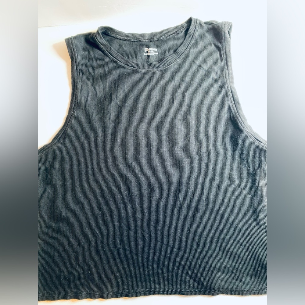 NWOT Black Ribbed Tank Top